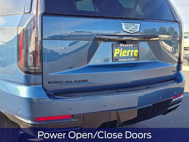 Used 2025 Cadillac Escalade Sport Platinum image 8