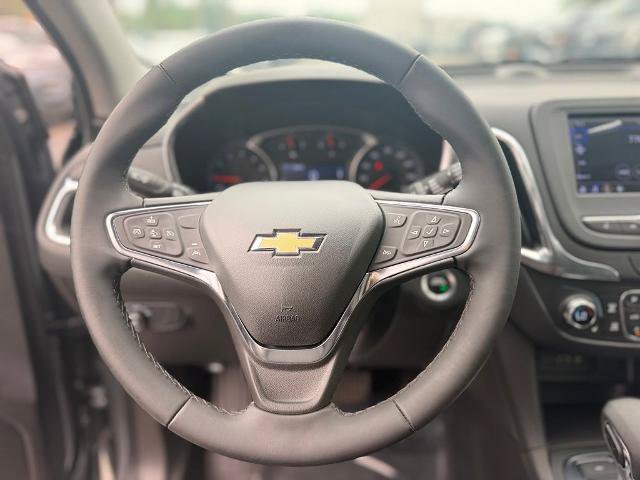 Used 2024 Chevrolet Equinox LT AWD/4WD image 13