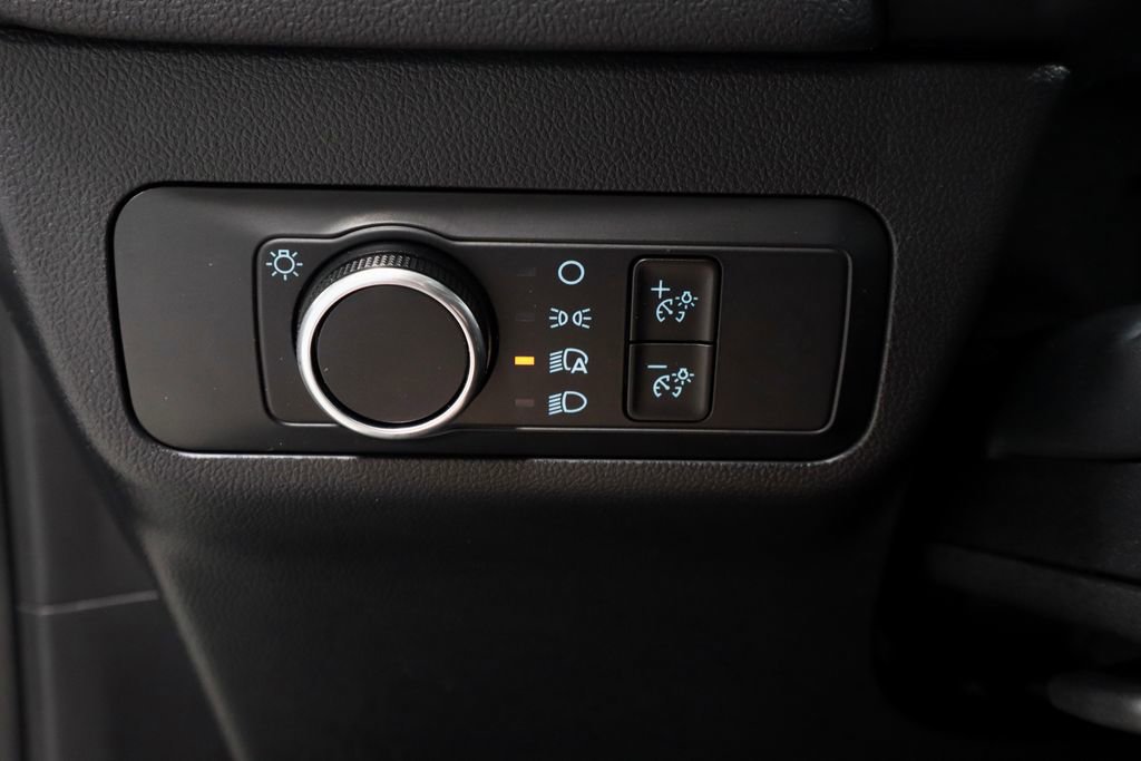 Certified 2025 Ford Escape Active AWD/4WD image 26