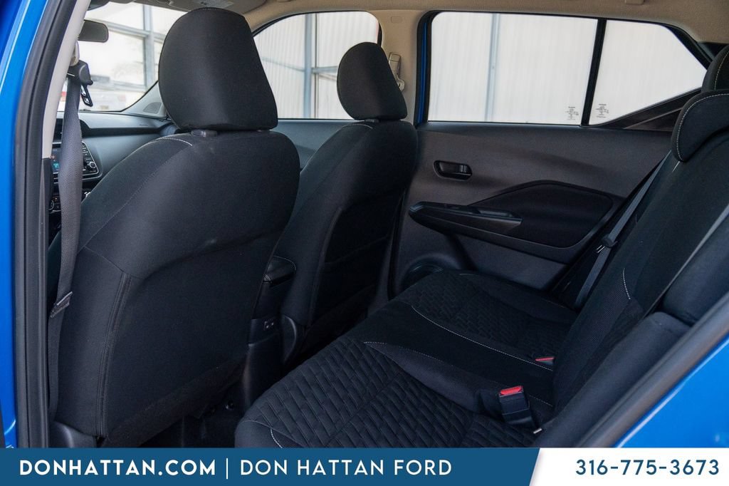 Used 2022 Nissan Kicks S FWD image 16