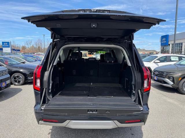Certified 2025 Ford Expedition Max Platinum w/ Driver's Package AWD/4WD image 21