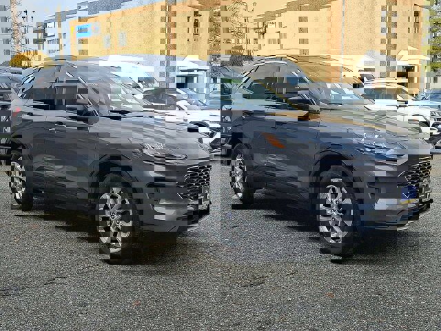 Certified 2022 Ford Escape SE image 12