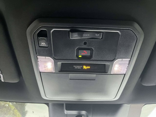 Used 2025 Toyota Tundra SR w/ SR Tow Package AWD/4WD image 33