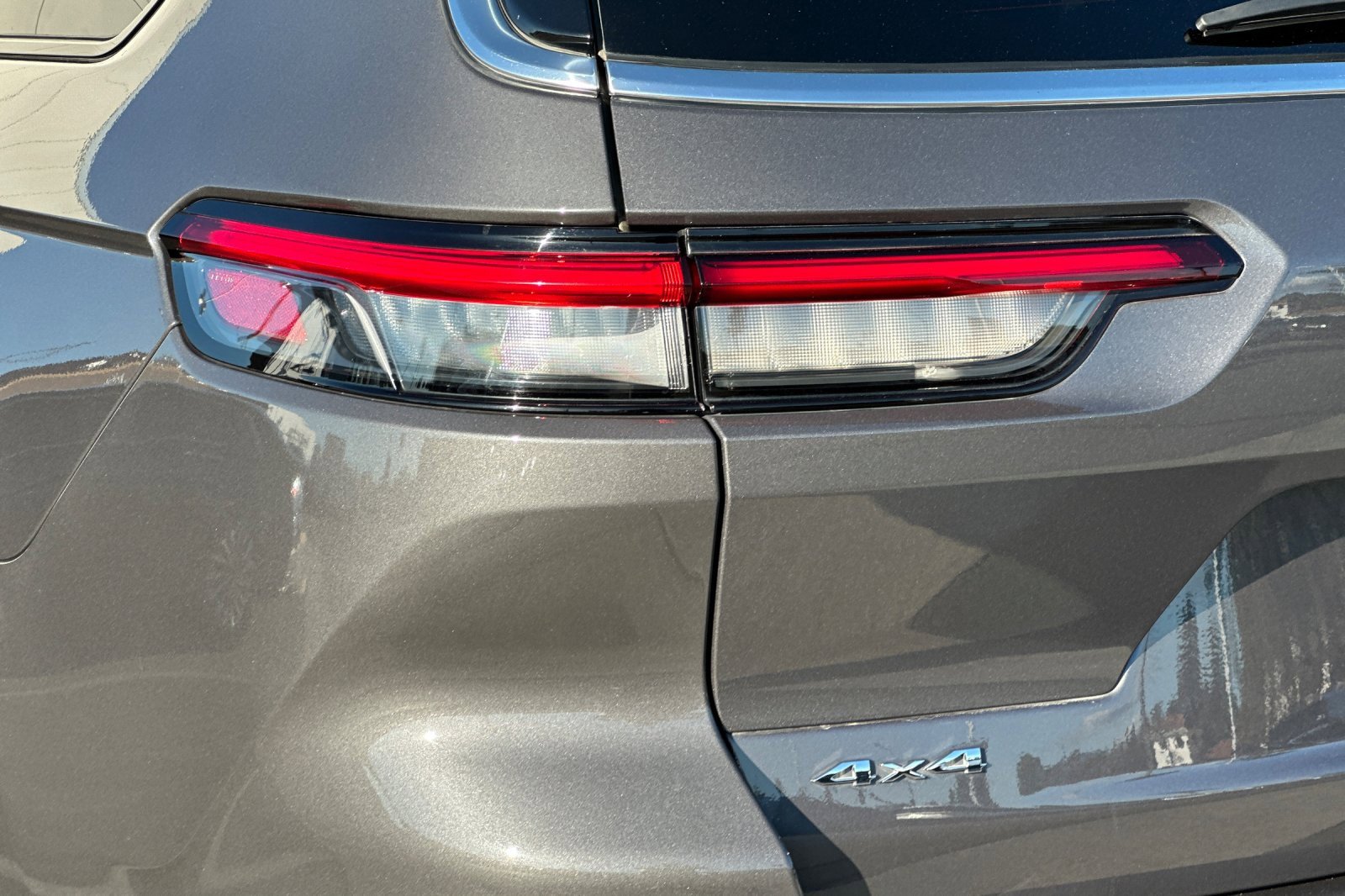 Used 2024 Jeep Grand Cherokee L Laredo image 27