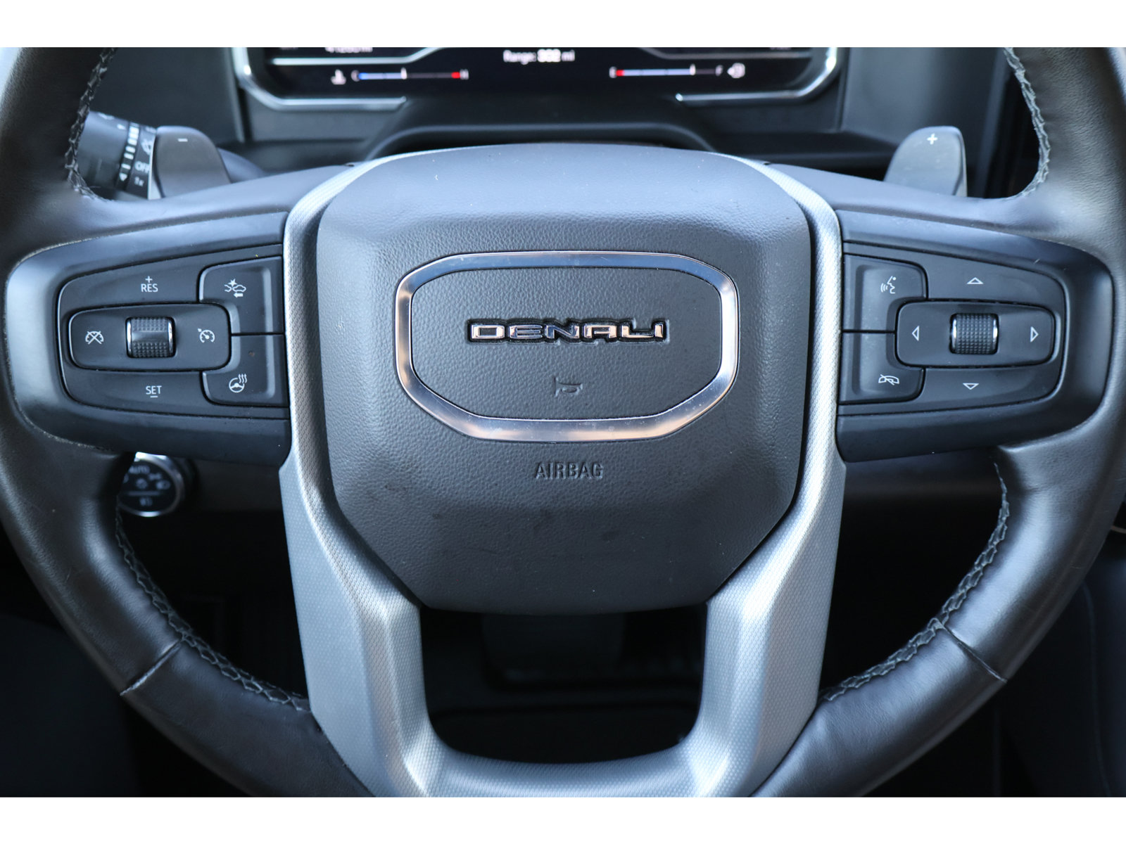 Used 2024 GMC Sierra 1500 Denali w/ Technology Package AWD/4WD image 33