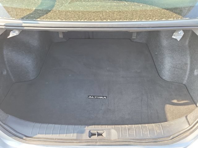 Used 2024 Nissan Altima 2.5 SV FWD image 27