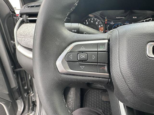 Used 2023 Jeep Compass Latitude w/ Sun and Sound Group AWD/4WD image 31