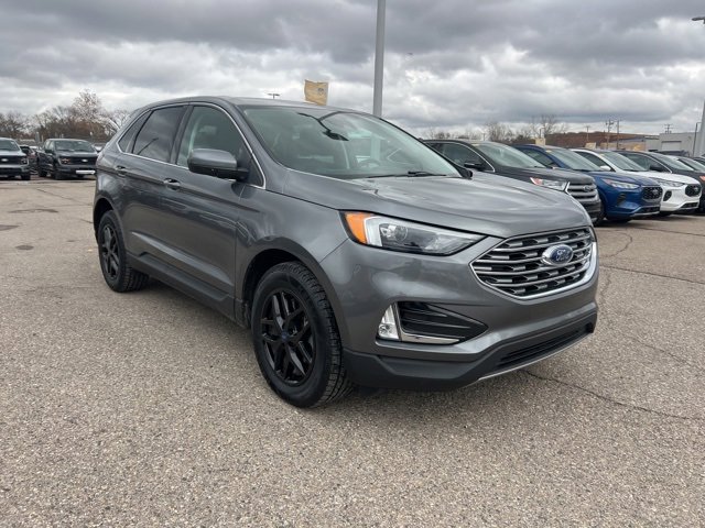 Certified 2022 Ford Edge SEL w/ Convenience Package image 3