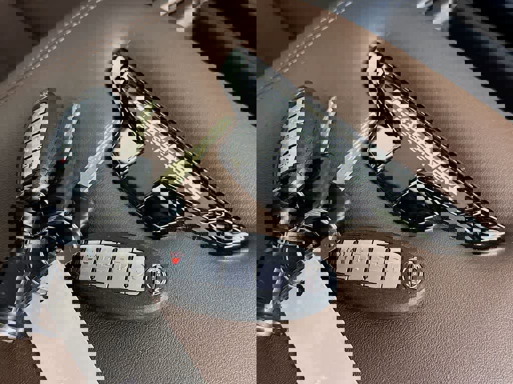 Used 2023 Nissan Titan Platinum Reserve w/ Moonroof Package image 22