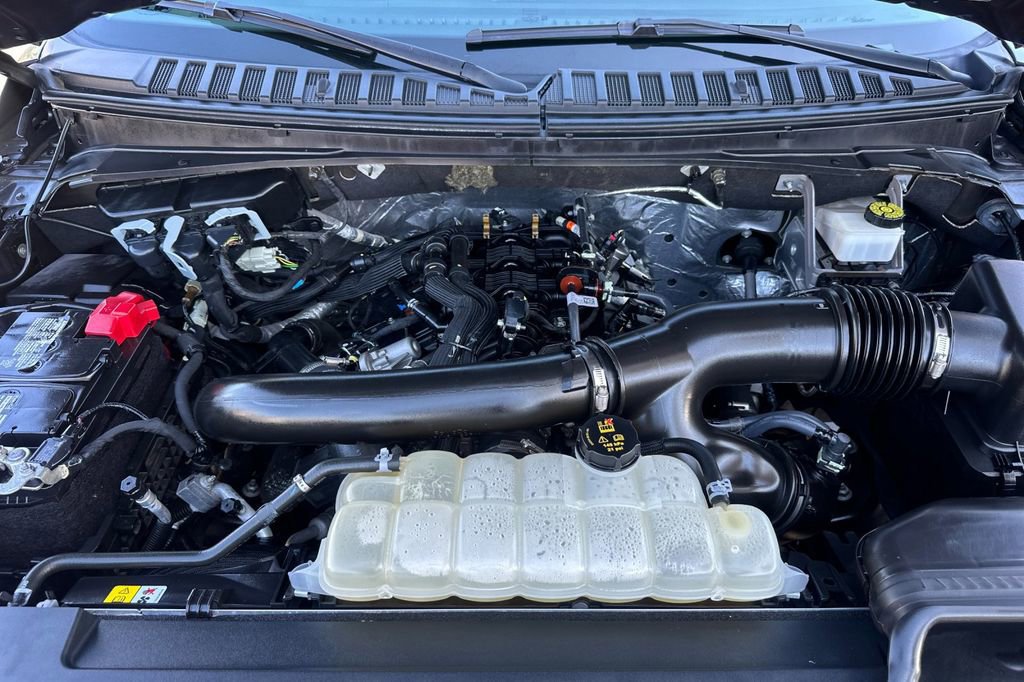 Certified 2022 Ford Expedition Max XLT image 21