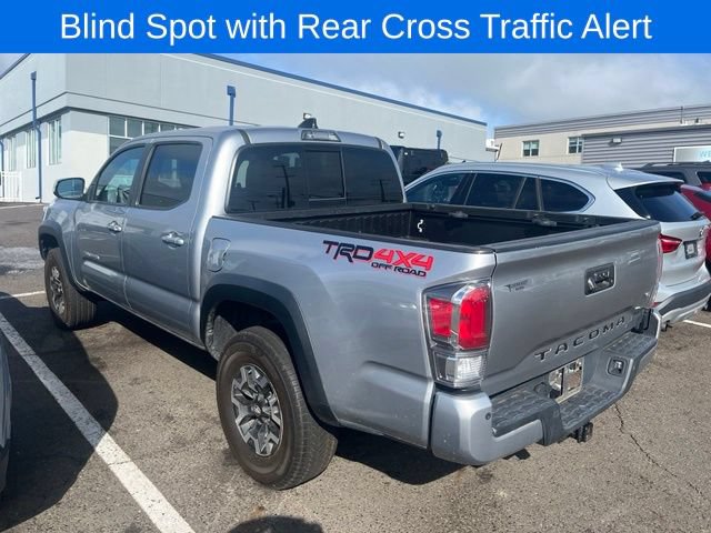 Used 2020 Toyota Tacoma TRD Off-Road w/ TRD Premium Off Road Package AWD/4WD image 3