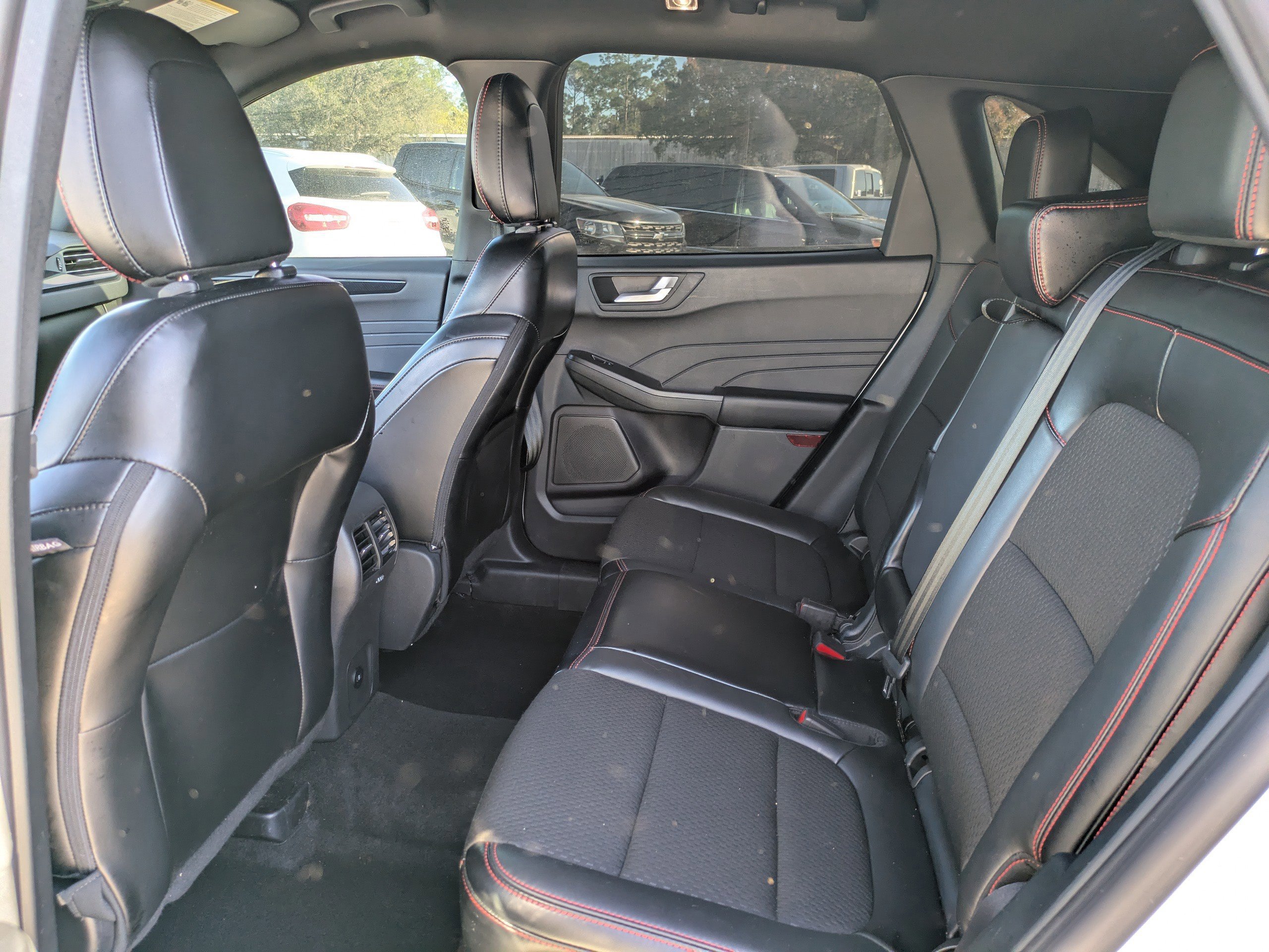 Certified 2025 Ford Escape ST-Line w/ Tech Pack #1 image 13