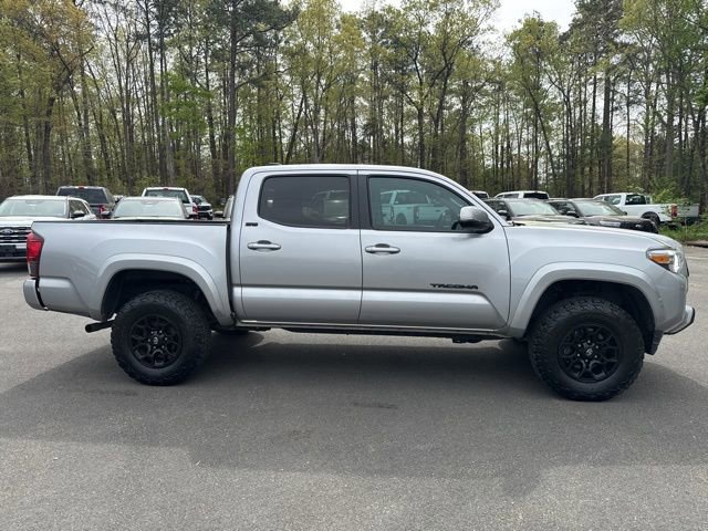 Used 2021 Toyota Tacoma SR5 w/ Technology Package AWD/4WD image 6