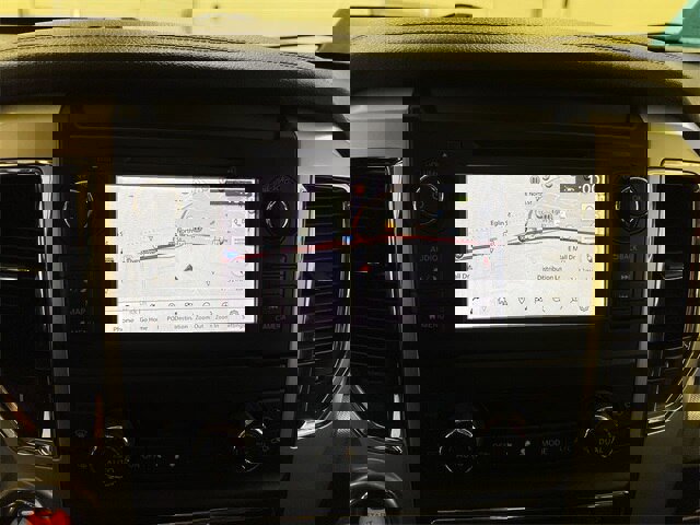 Used 2019 Nissan Titan PRO-4X w/ Pro-4x Convenience Package image 14