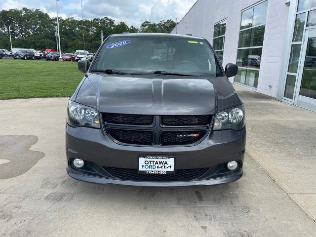 Used 2020 Dodge Grand Caravan SE FWD image 3