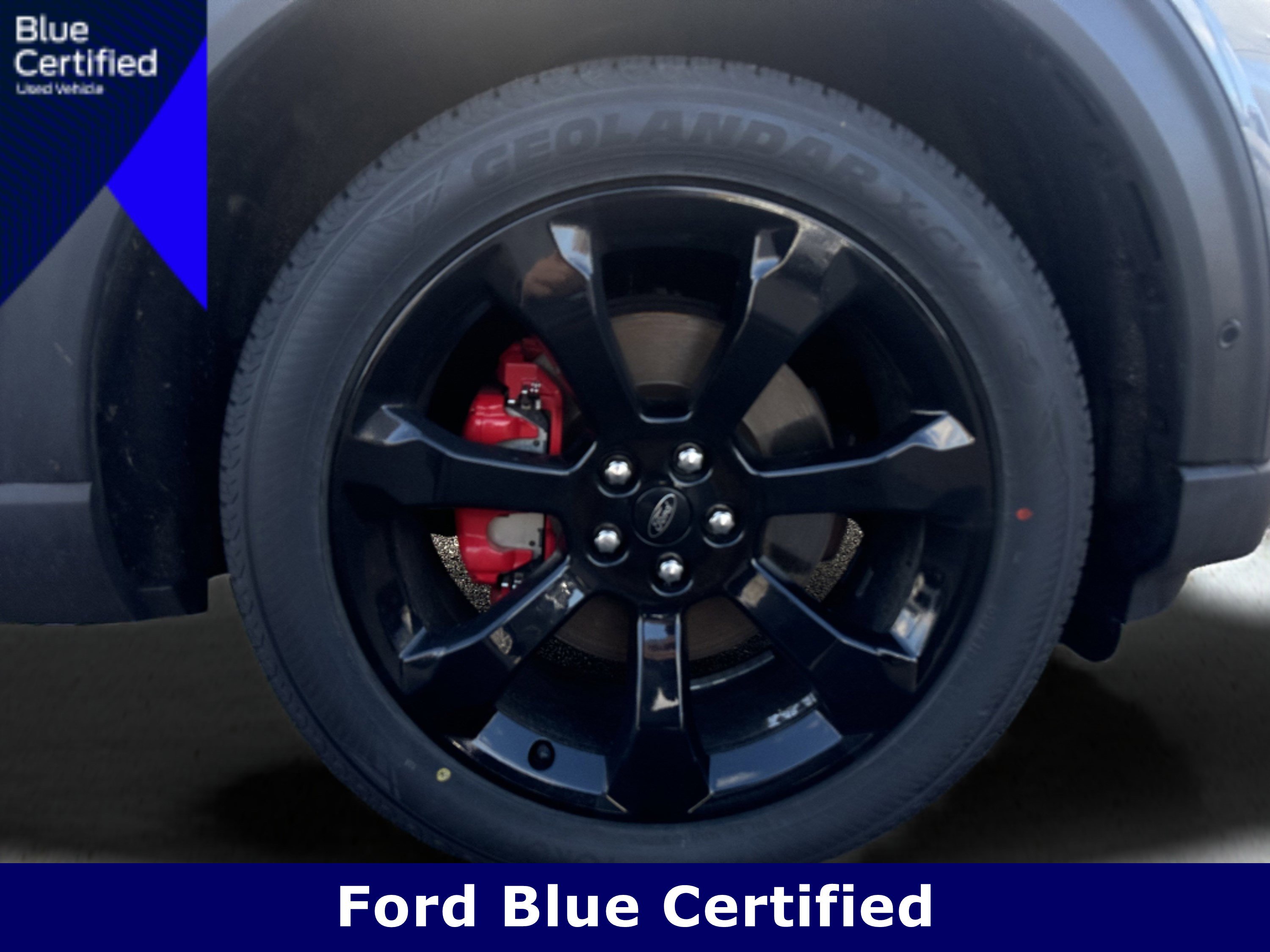 Certified 2022 Ford Explorer ST w/ Equipment Group 401A AWD/4WD image 8