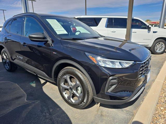 Certified 2025 Ford Escape ST-Line image 5