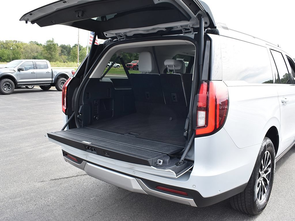 Certified 2025 Ford Expedition Max Platinum AWD/4WD image 31