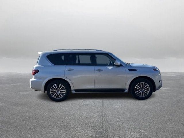 Used 2024 Nissan Armada SL AWD/4WD image 6
