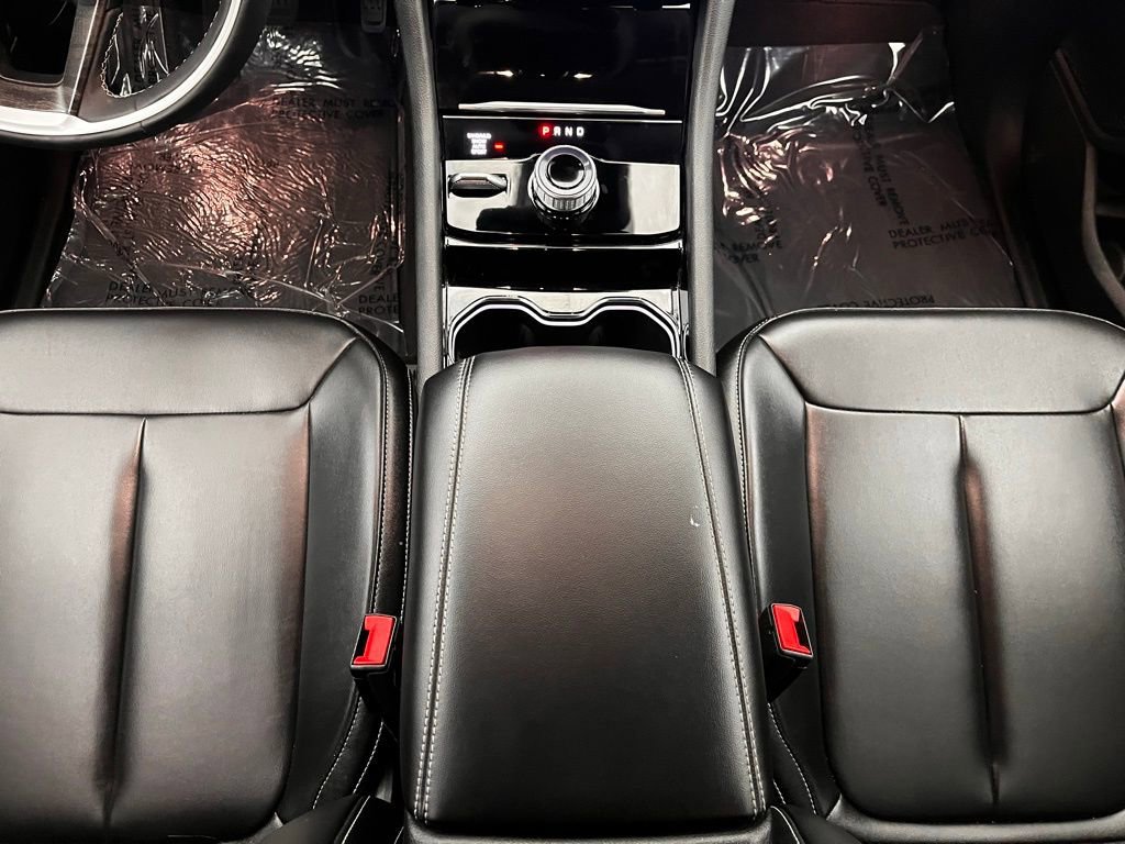 Used 2023 Jeep Grand Cherokee L Limited w/ Black Appearance Package image 24