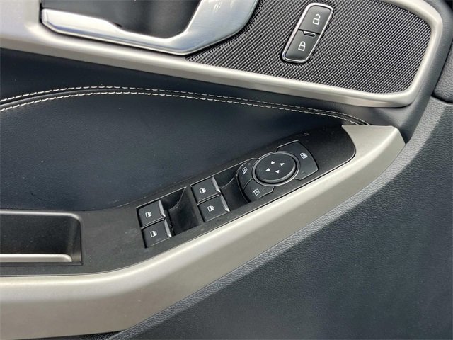 Certified 2022 Ford Explorer XLT w/ Equipment Group 202A image 28