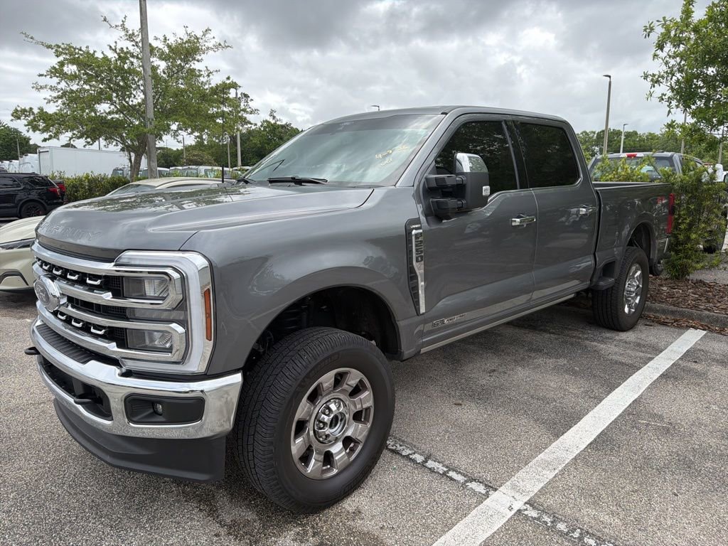 Certified 2025 Ford F250 Lariat w/ Chrome Package