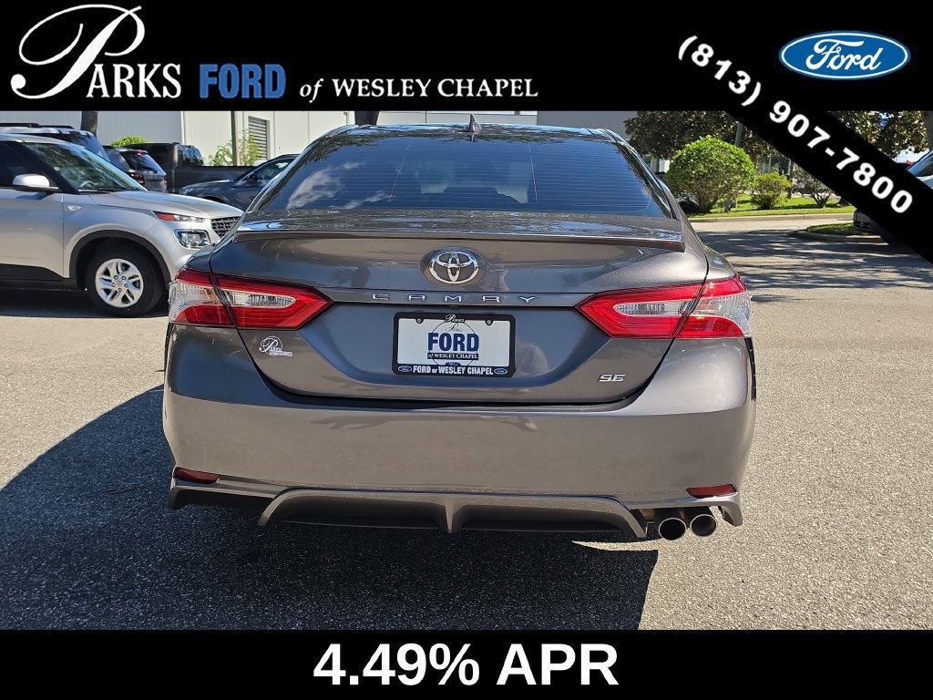 Used 2020 Toyota Camry SE FWD image 6