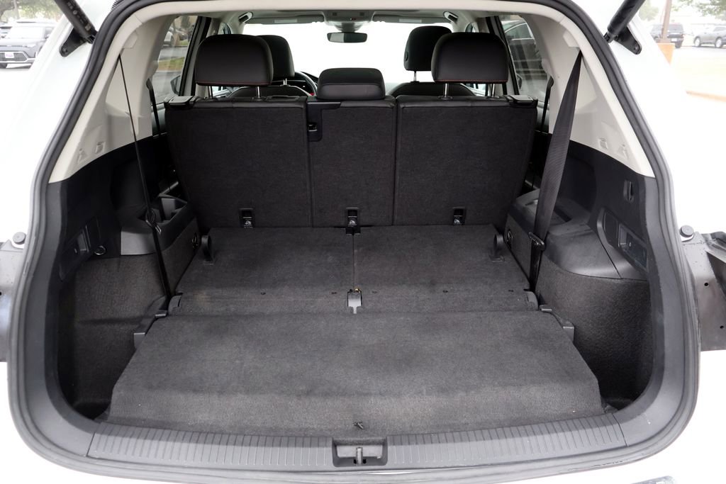 Used 2024 Volkswagen Tiguan Wolfsburg Edition FWD image 25