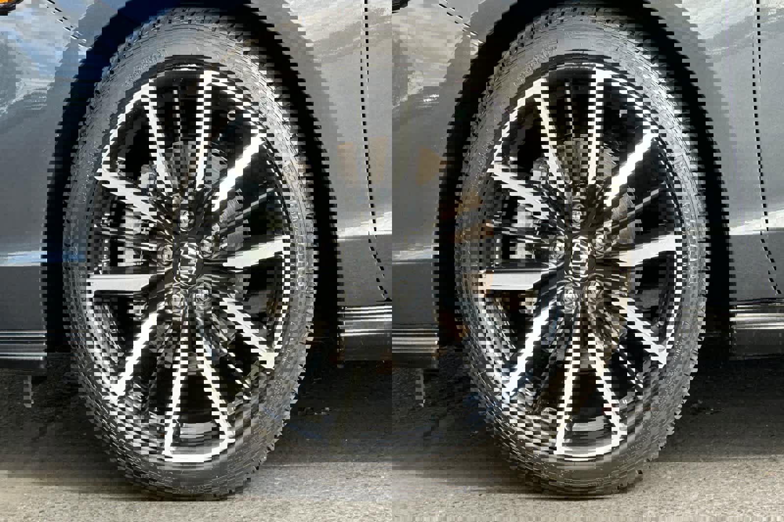 Used 2023 Honda Accord Touring image 25