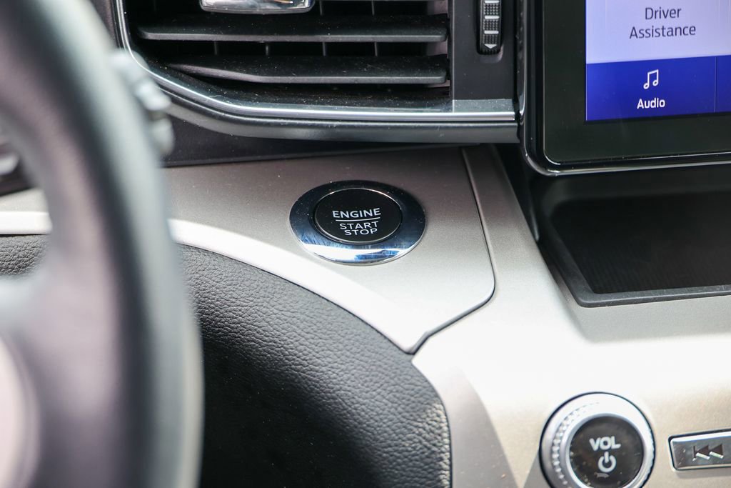 Certified 2023 Ford Explorer XLT w/ Equipment Group 202A image 27