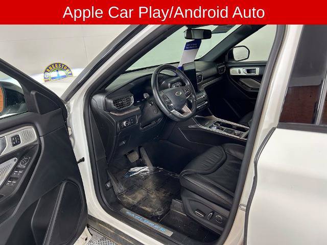 Certified 2020 Ford Explorer Platinum w/ Premium Technology Package AWD/4WD image 8