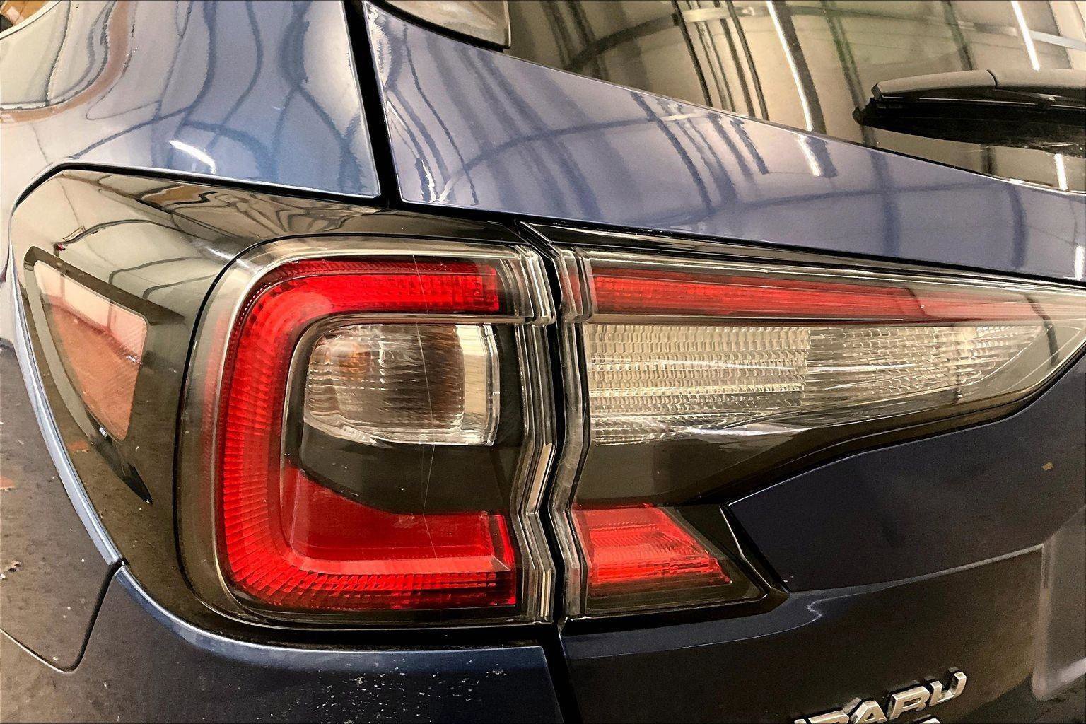 Used 2021 Subaru Outback Touring image 28