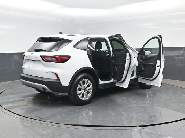 Certified 2025 Ford Escape Active AWD/4WD image 26