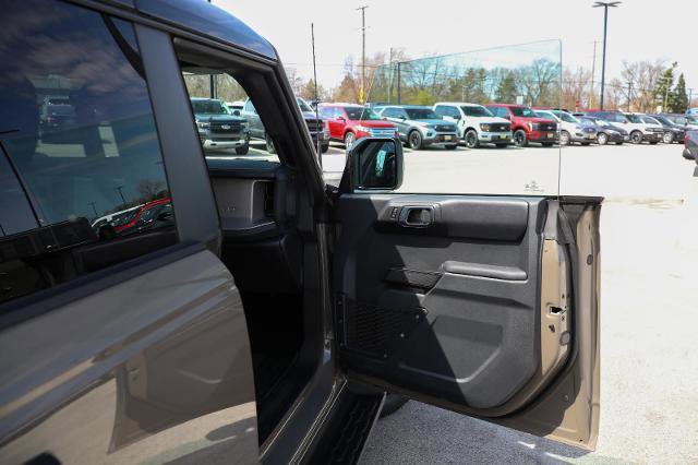 Certified 2025 Ford Bronco Outer Banks AWD/4WD image 29