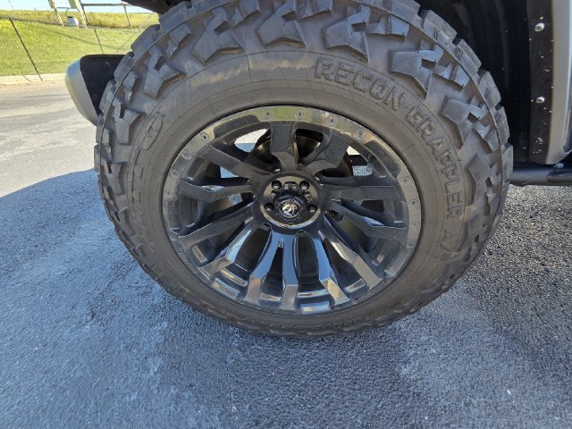 Used 2021 Jeep Gladiator Mojave w/ Dual Top Group AWD/4WD image 10