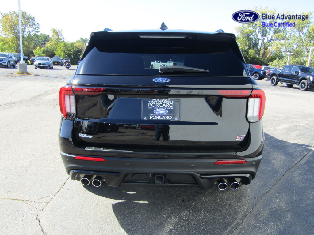 Certified 2026 Ford Explorer ST AWD/4WD image 7