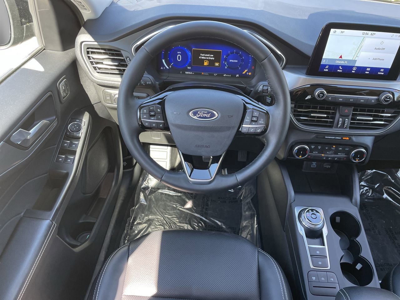 Certified 2022 Ford Escape Titanium image 13