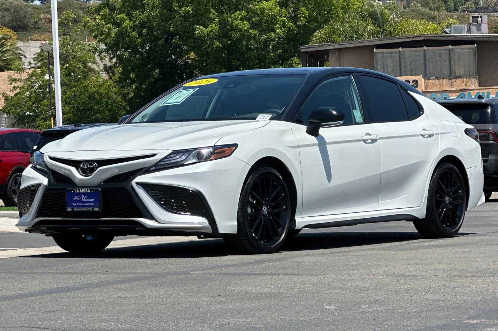 Used 2023 Toyota Camry XSE FWD image 7