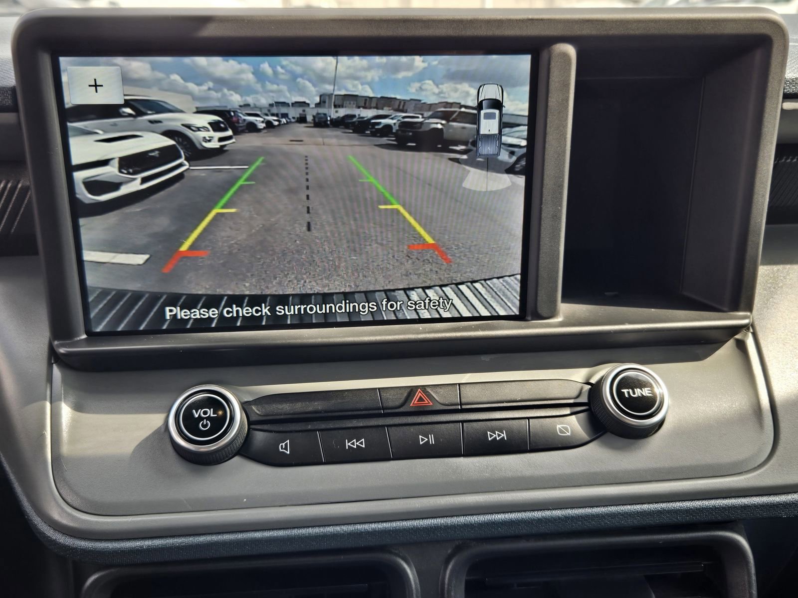 Certified 2022 Ford Maverick XL image 16