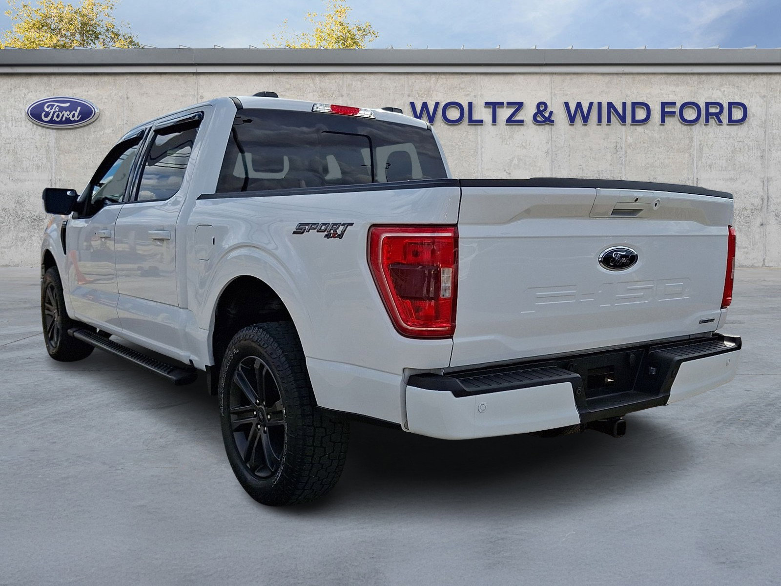 Certified 2022 Ford F150 XLT w/ Equipment Group 302A High AWD/4WD image 4