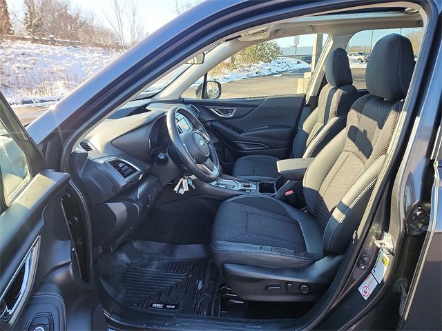 Used 2019 Subaru Forester Premium w/ All-Weather Package image 14