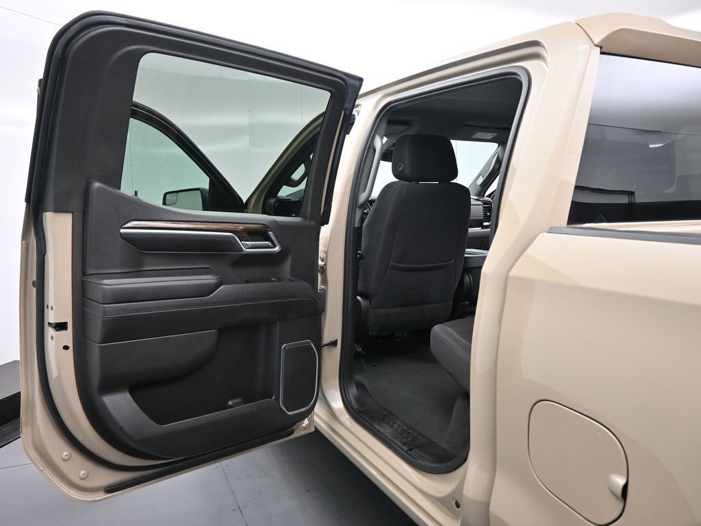 Used 2022 GMC Sierra 1500 Elevation image 43