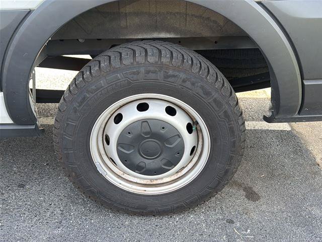 Certified 2019 Ford Transit 250 148 Medium Roof RWD image 17