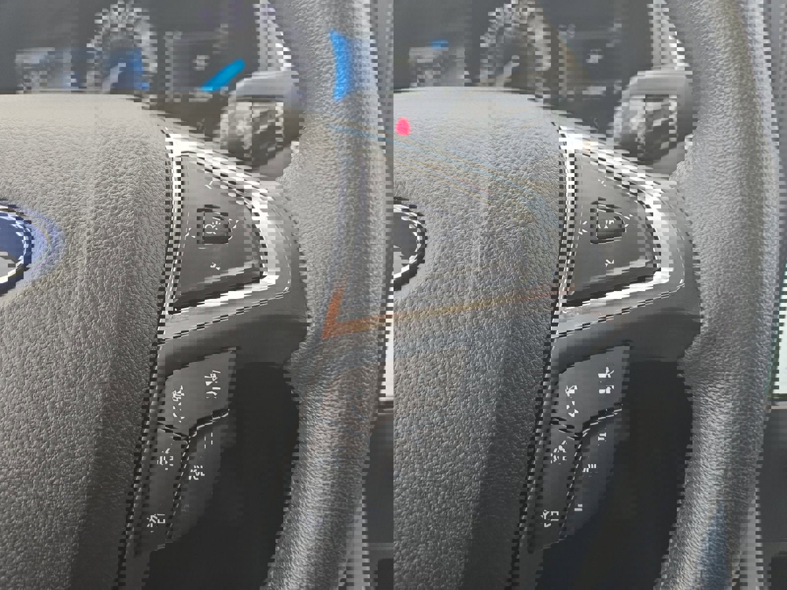 Certified 2023 Ford Edge SEL w/ Convenience Package image 15