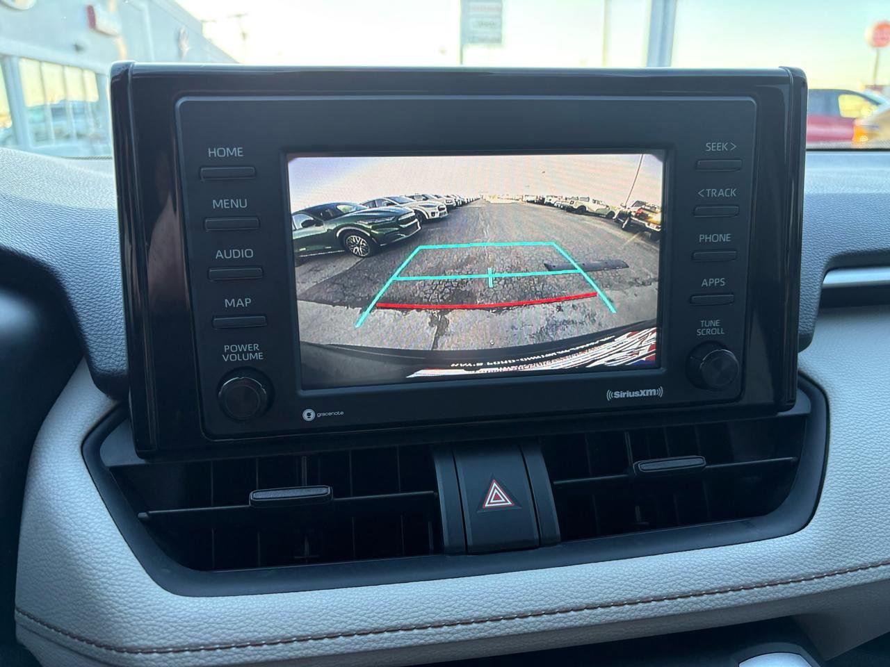 Used 2021 Toyota RAV4 XLE FWD image 22