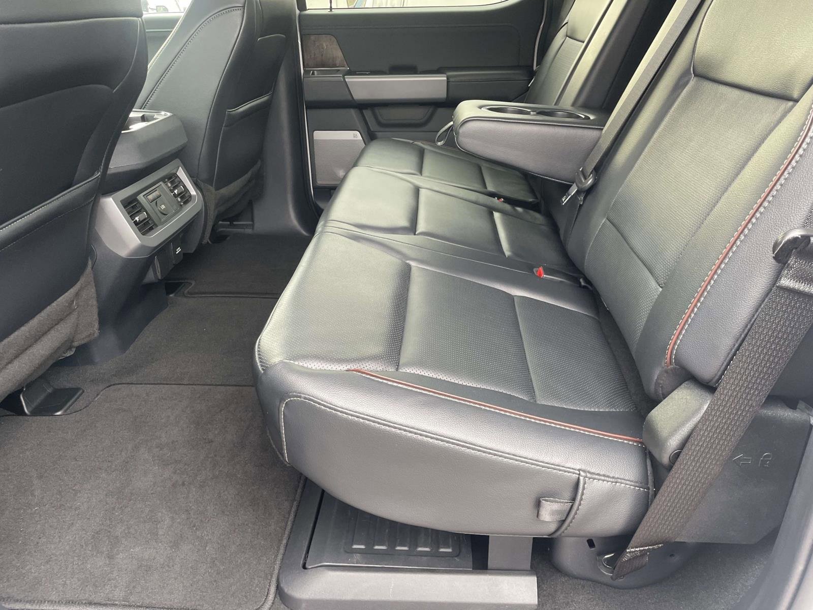 Certified 2024 Ford F250 Lariat image 12