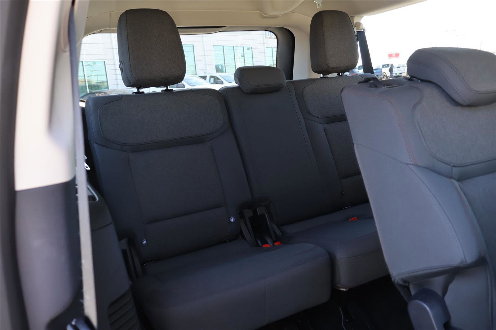 Certified 2025 Ford Expedition Max Active image 37