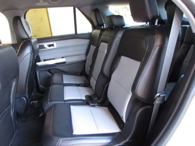 Certified 2022 Ford Explorer XLT w/ Equipment Group 202A image 26