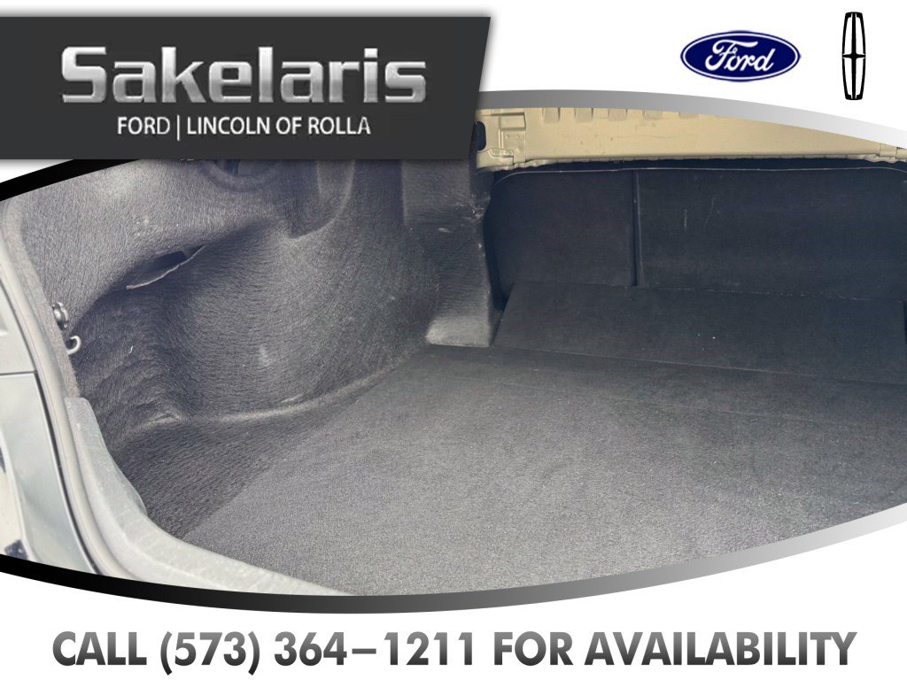 Used 2025 Toyota Camry SE FWD image 39