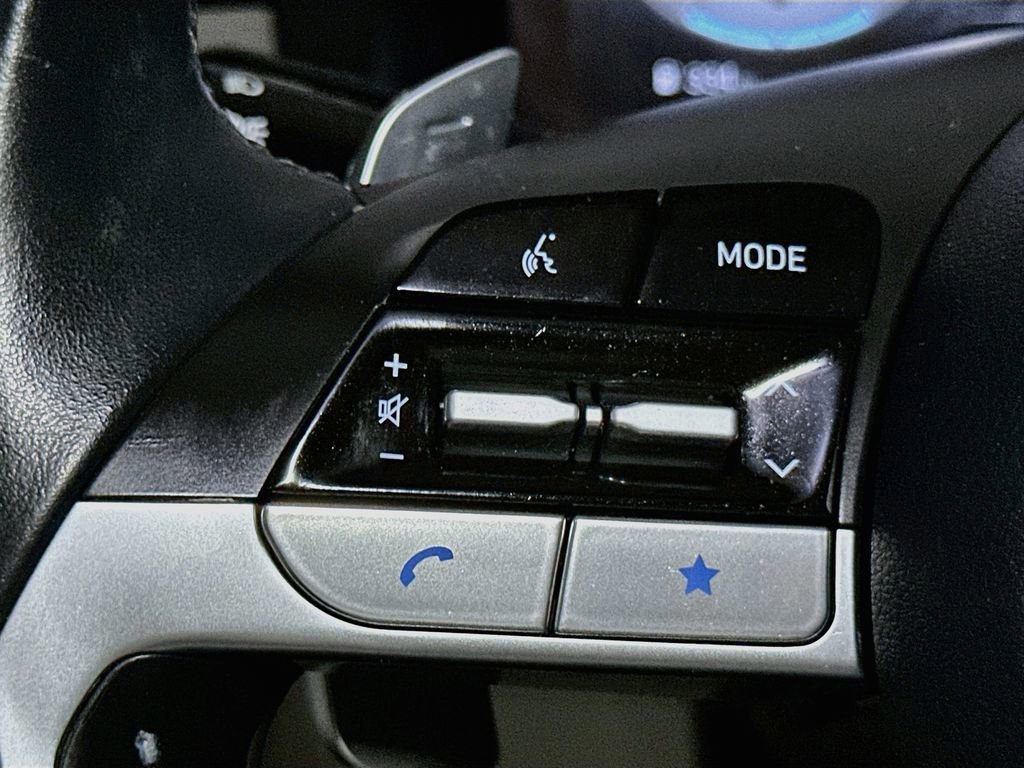 Used 2022 Hyundai Tucson Limited w/ Cargo Package AWD/4WD image 32